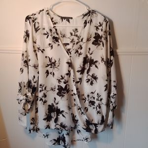 West Kei top black/off-white